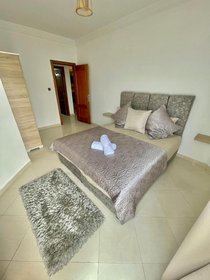 Superbe Appartement Avec Cheminee Tanger Luaran gambar
